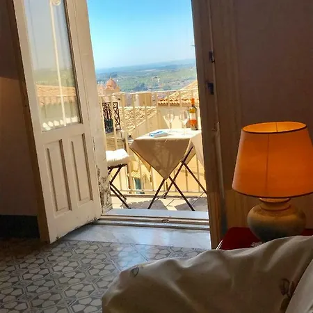 Town View Holiday home Noto